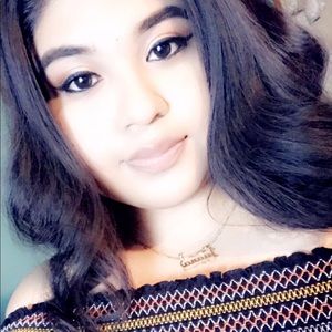 Meet your Posher, Juana